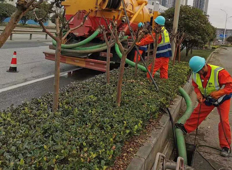康保市政管道清淤
